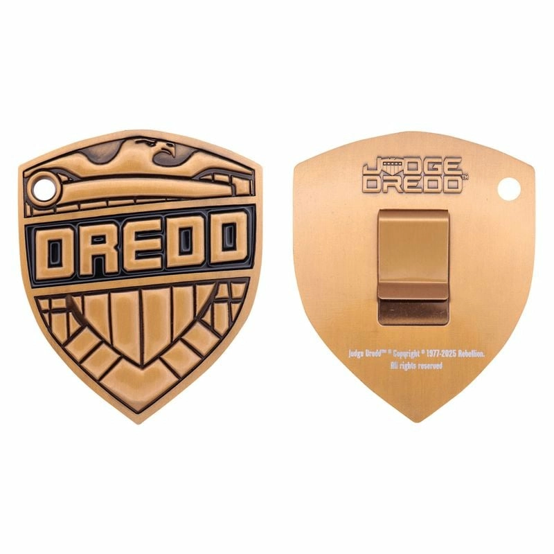 2000ad judge dredd - badge - replique edition limité