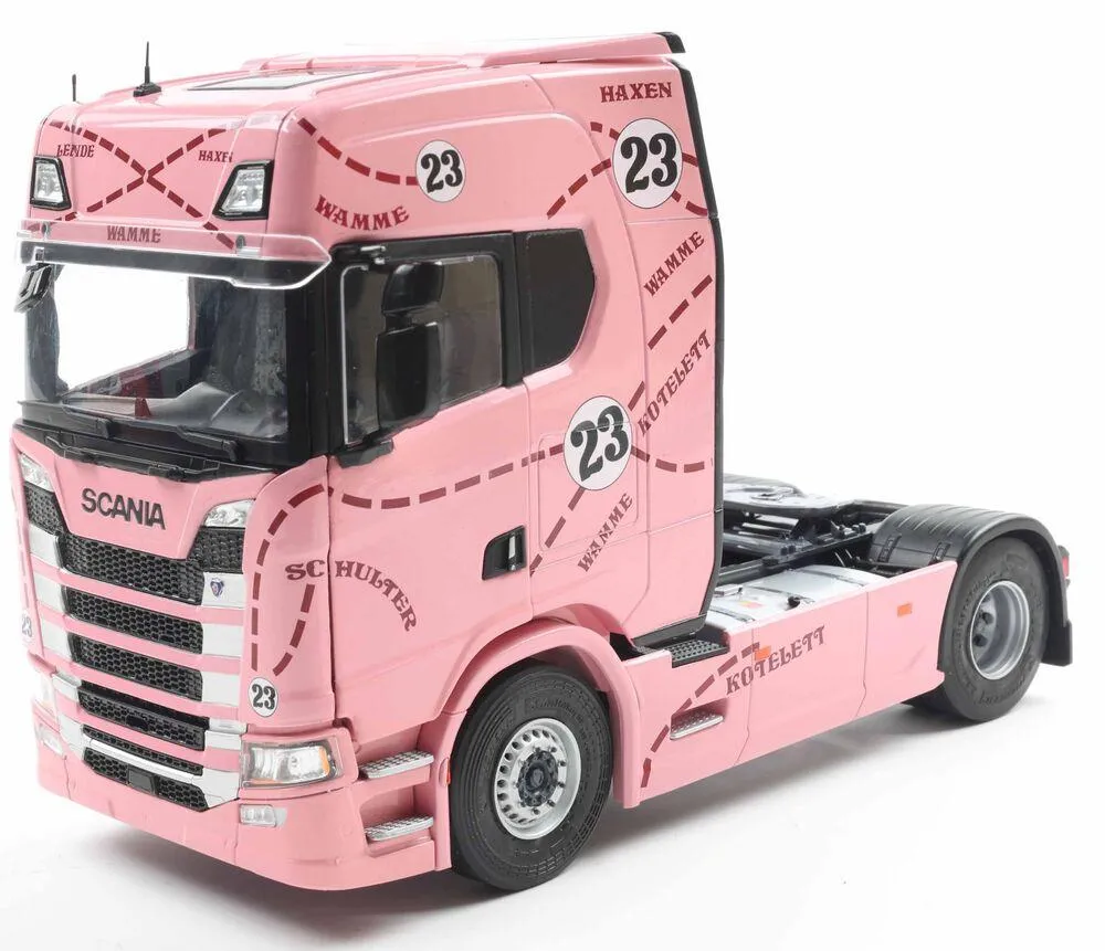 1/24 SCANIA 580S HIGHLINE PINK PIG TRIBUTE 2023