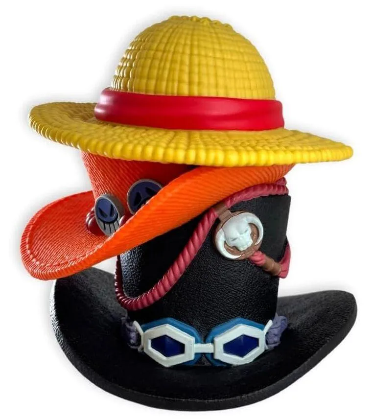 TIRELIRE PILE DE CHAPEAUX