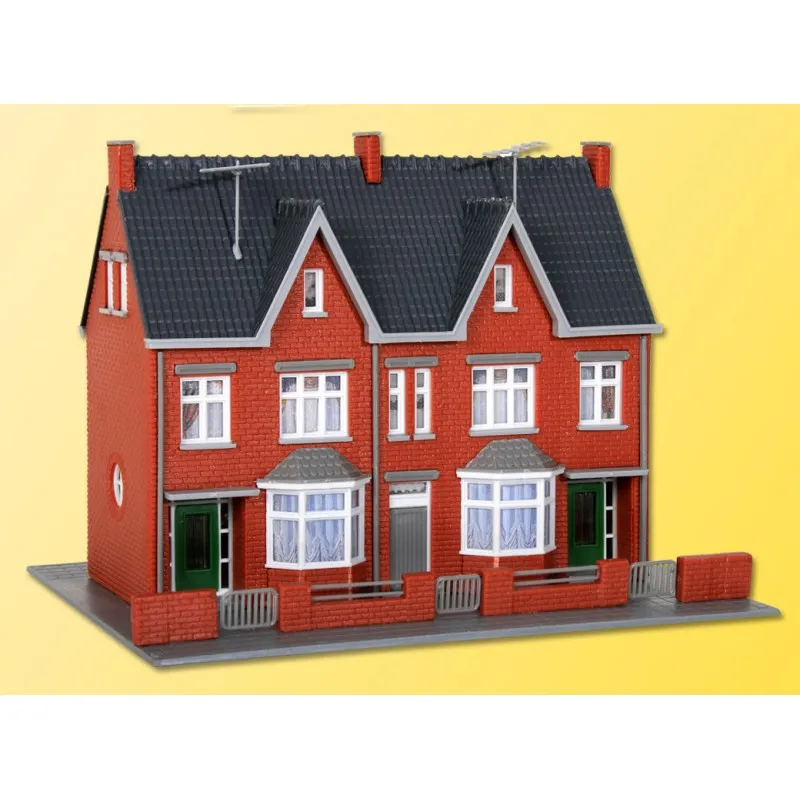 Deux maisons jumelées. KIBRI 38323