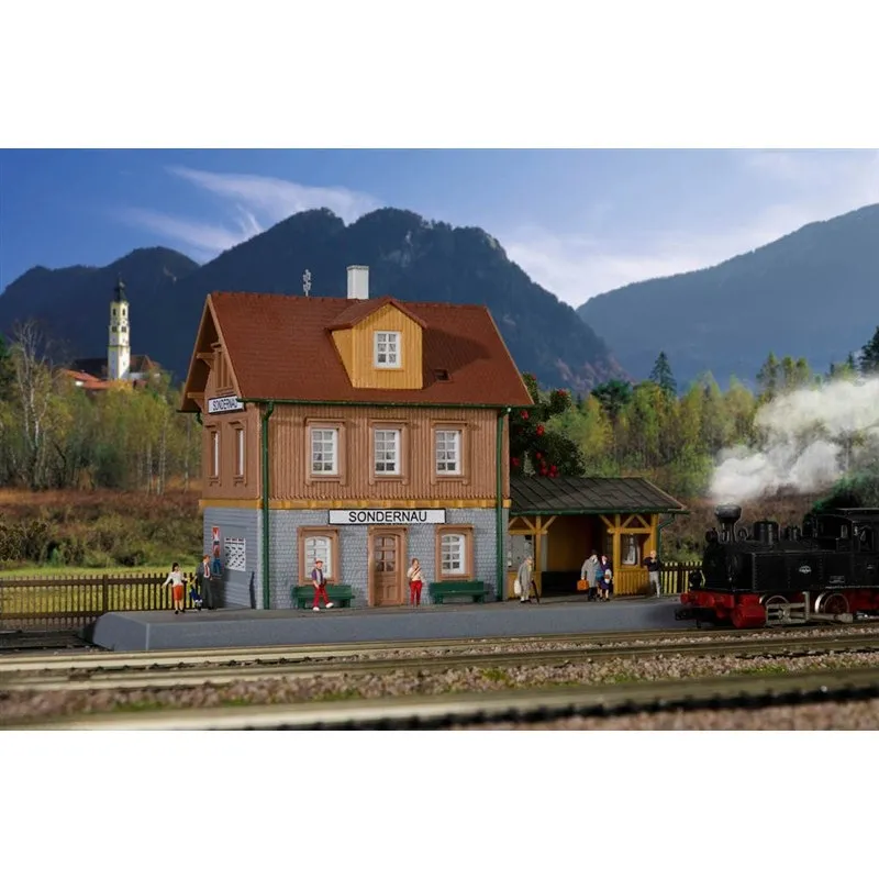 Gare « Sondernau ». KIBRI 37757