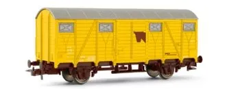 Wagon couvert pour le transport de bétails, décoration jaune