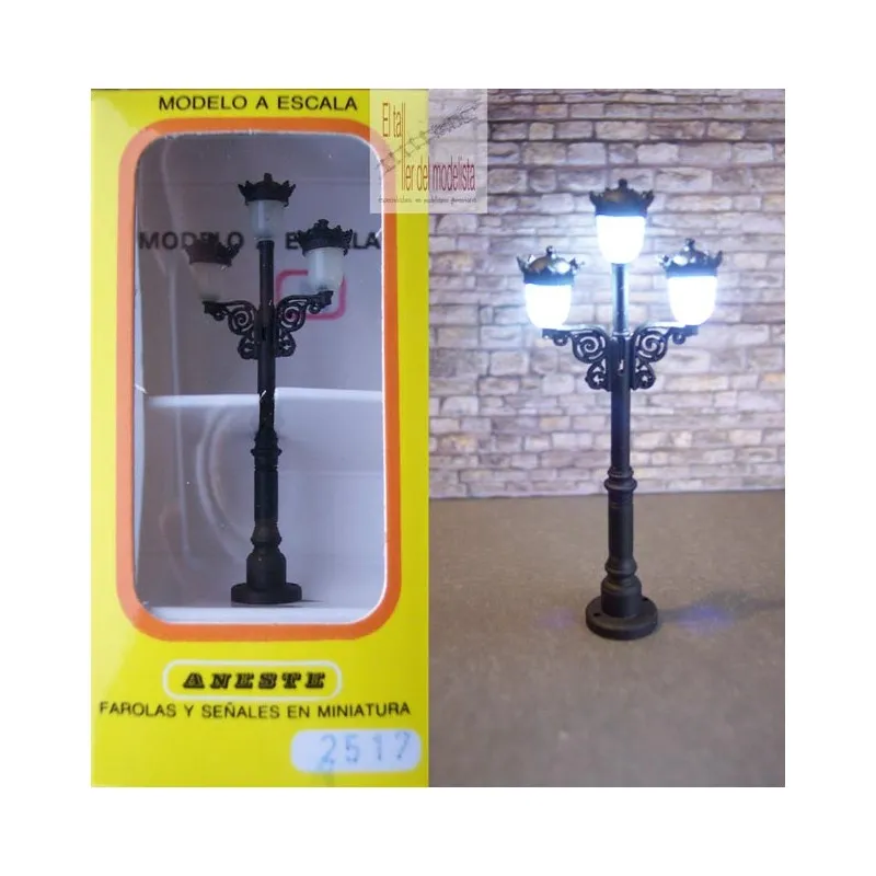 Lampadaire triple Fernando VII. ANESTE 2517