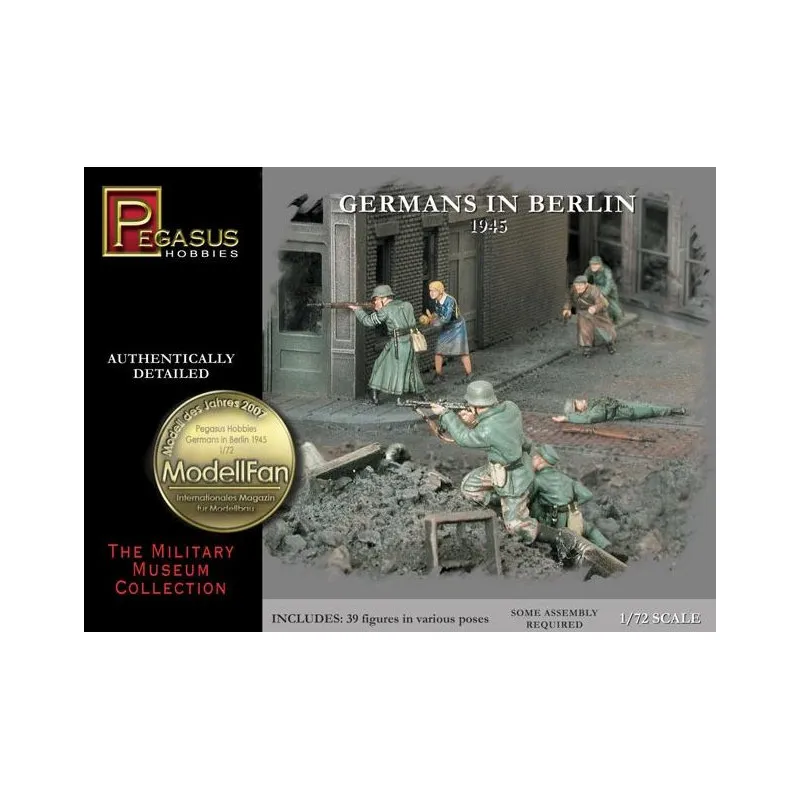 Les Allemands à Berlin en 1945. PEGASUS 7228