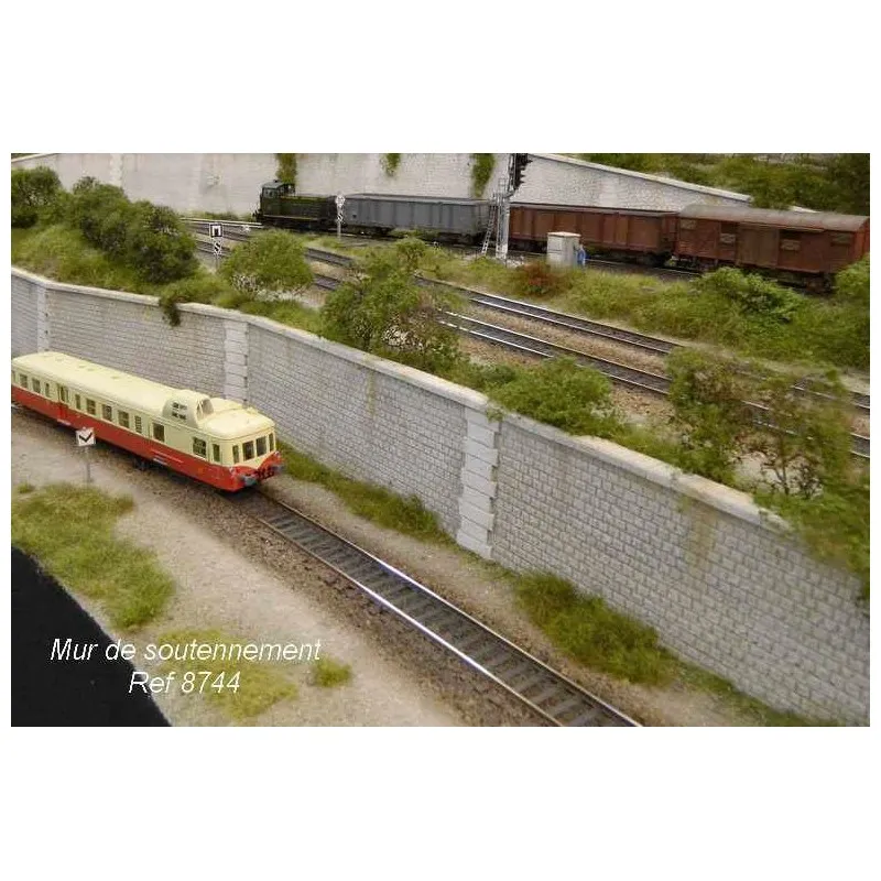 Mur de pierre. PN SUD MODELISME 8744