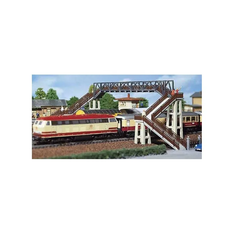 Pont piétonnier. FALLER 120179