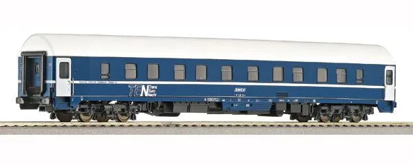 Voiture couchette U-Hansa en livrée TEN